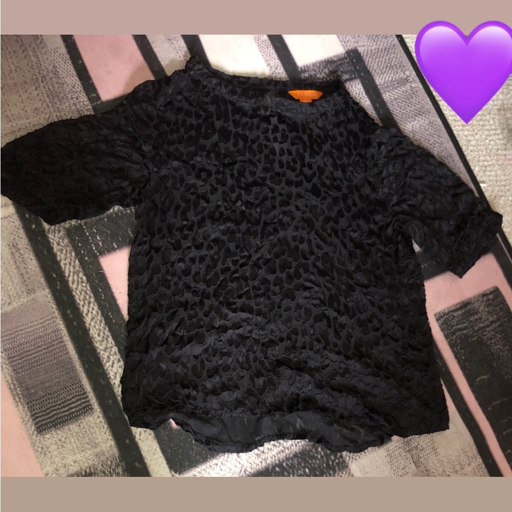 Black Leopard women’s top